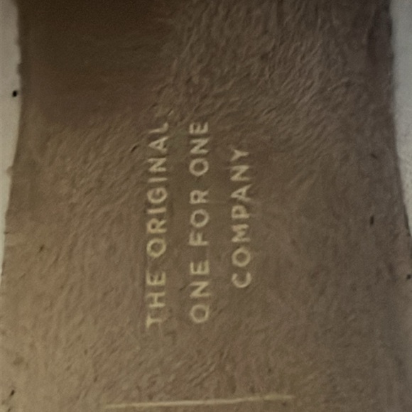 TOMS Women's Shaye Low Croc Embossed Leather Booties - Size 7 - Picture 8 of 11